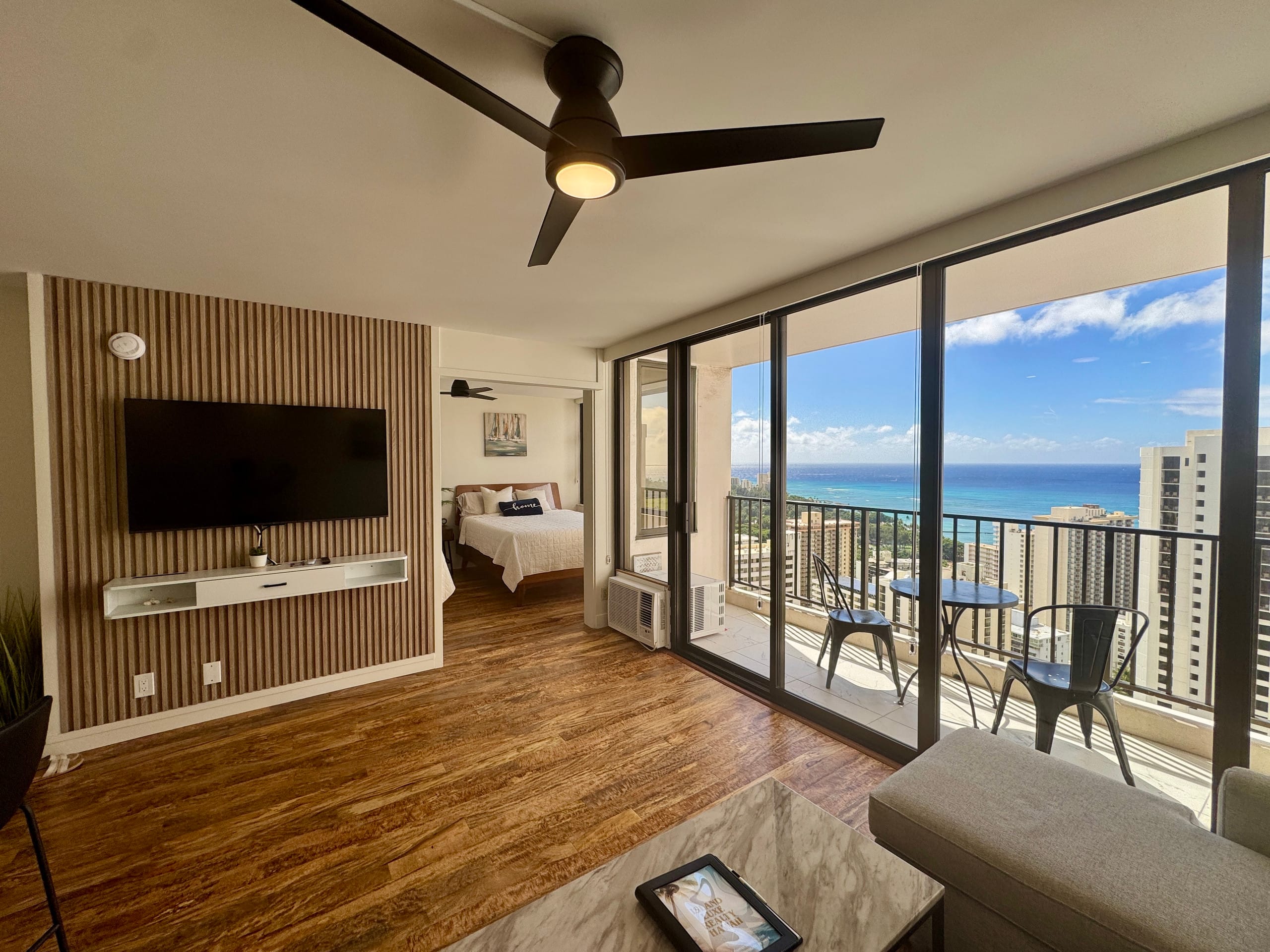 37FL-Upgrade 1BR-Ocean View Full Kitchen w/Parking - Image 2