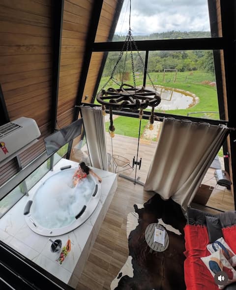 Airbnb em destaque: Sun-view chalet 15 min from Jaiara interchange em Anápolis