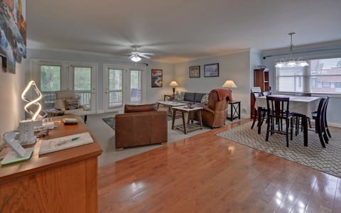 Top performing Airbnb: Riverside Trout Cottage in Helen