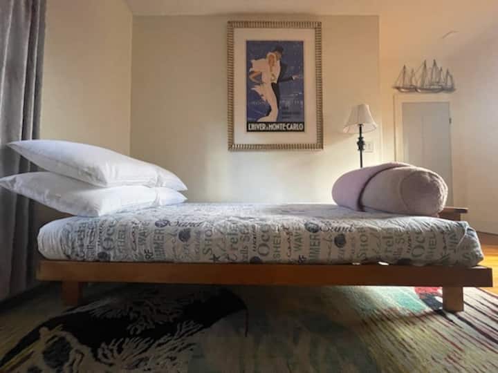 ✨Déjate llevar por la comodidad y la facilidad, donde la relajación se une al encanto alegre