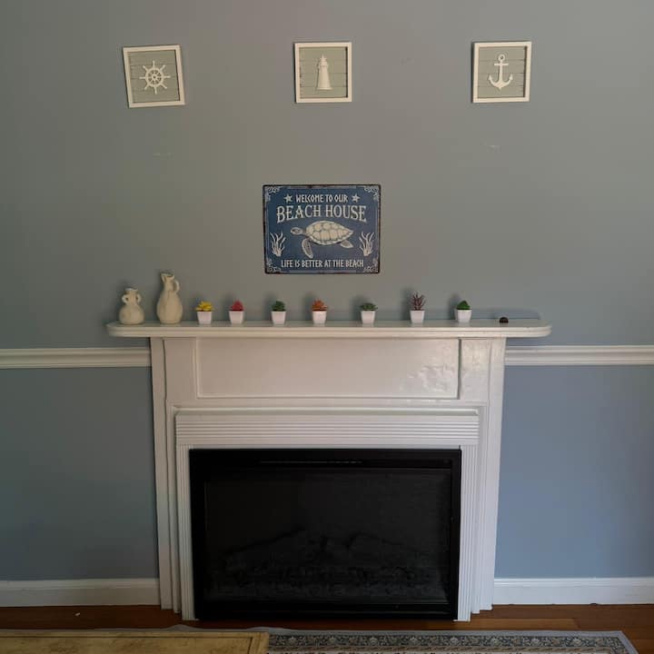 Spacious Renovated In Sandwich. - Sandwich, MA