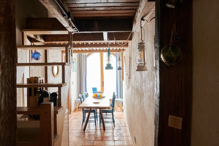 Cabanon, Family And Friends - Marseille