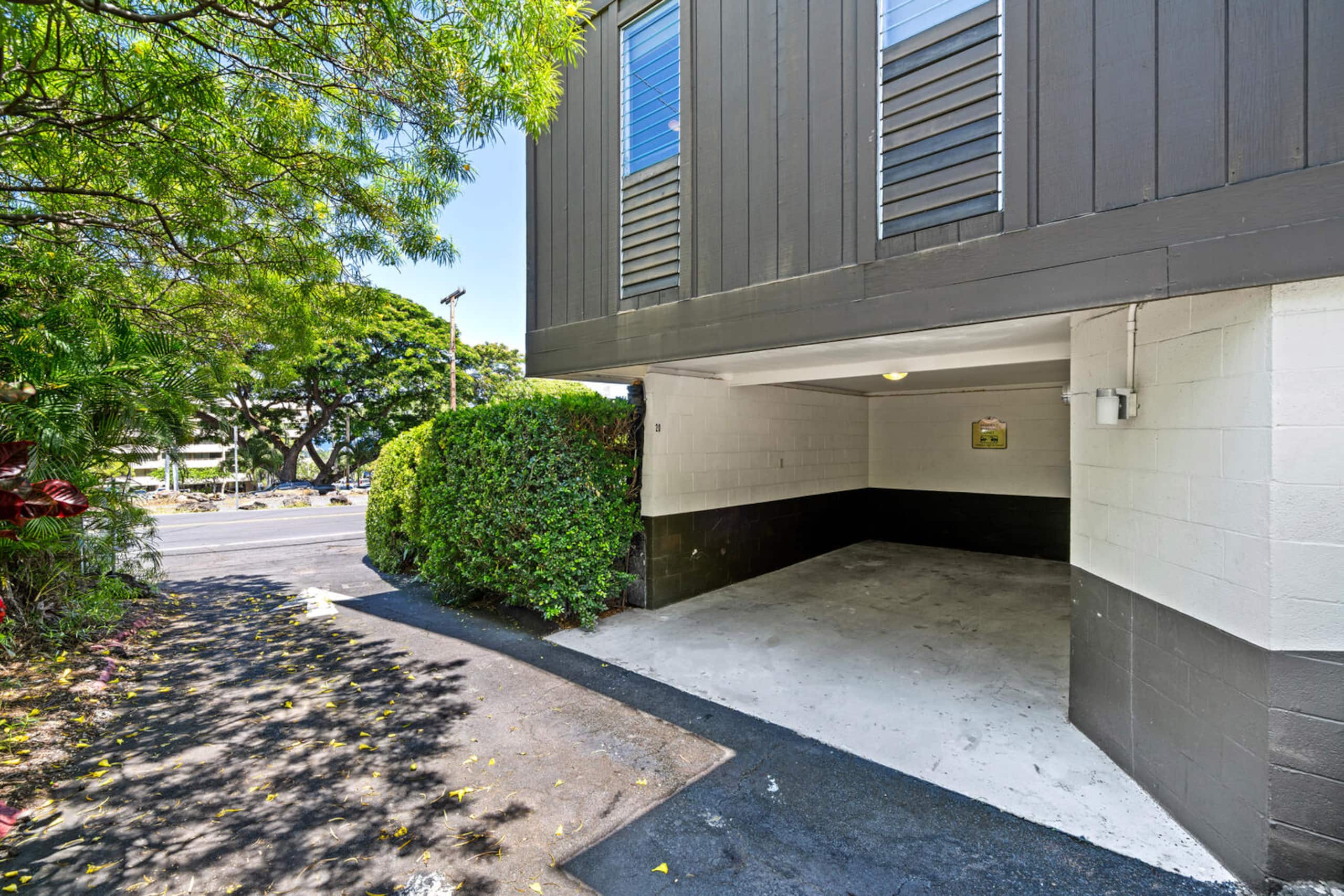 Townhouse in Kailua-Kona · ★4.95 · 1 bedroom · 2 beds · 1.5 baths - Image 26