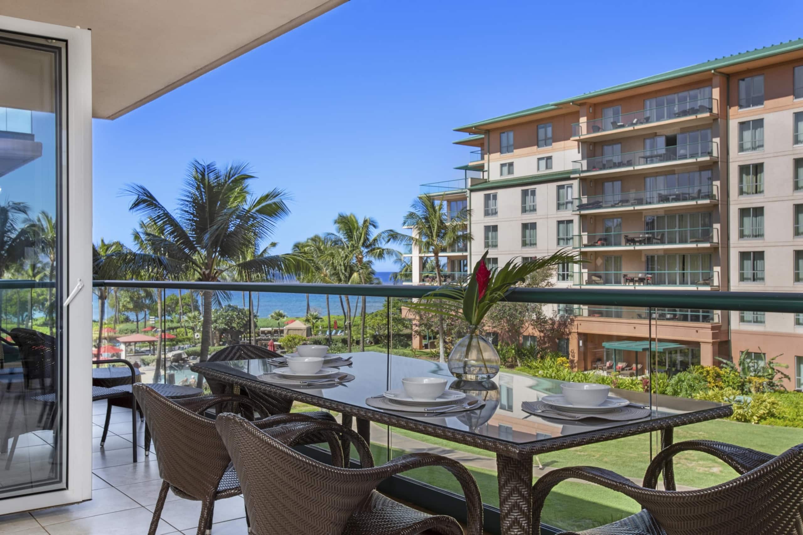 Condo in Lahaina · ★5.0 · 2 bedrooms · 4 beds · 2 baths - Image 28
