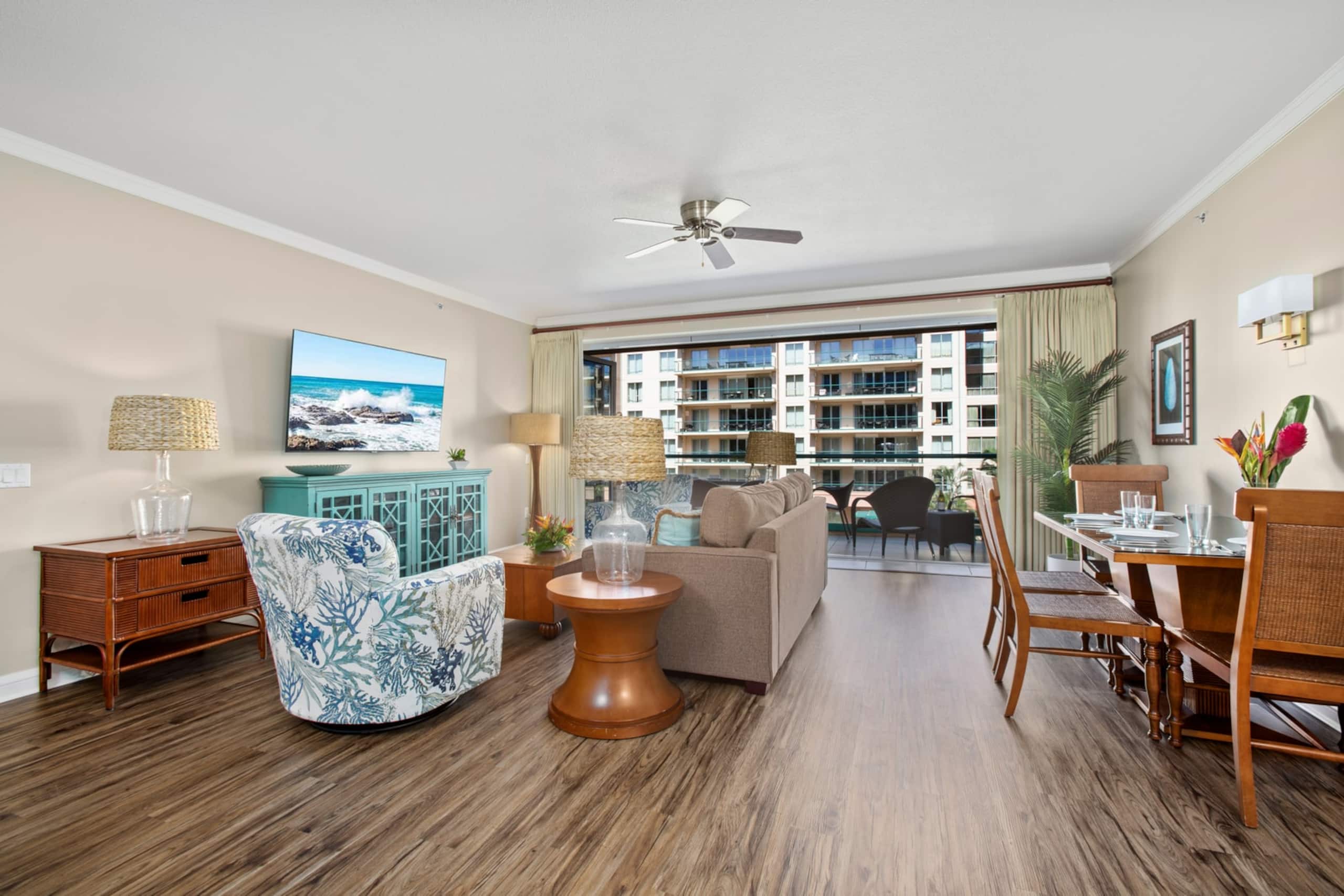 Condo in Lahaina · ★5.0 · 2 bedrooms · 4 beds · 2 baths - Image 4