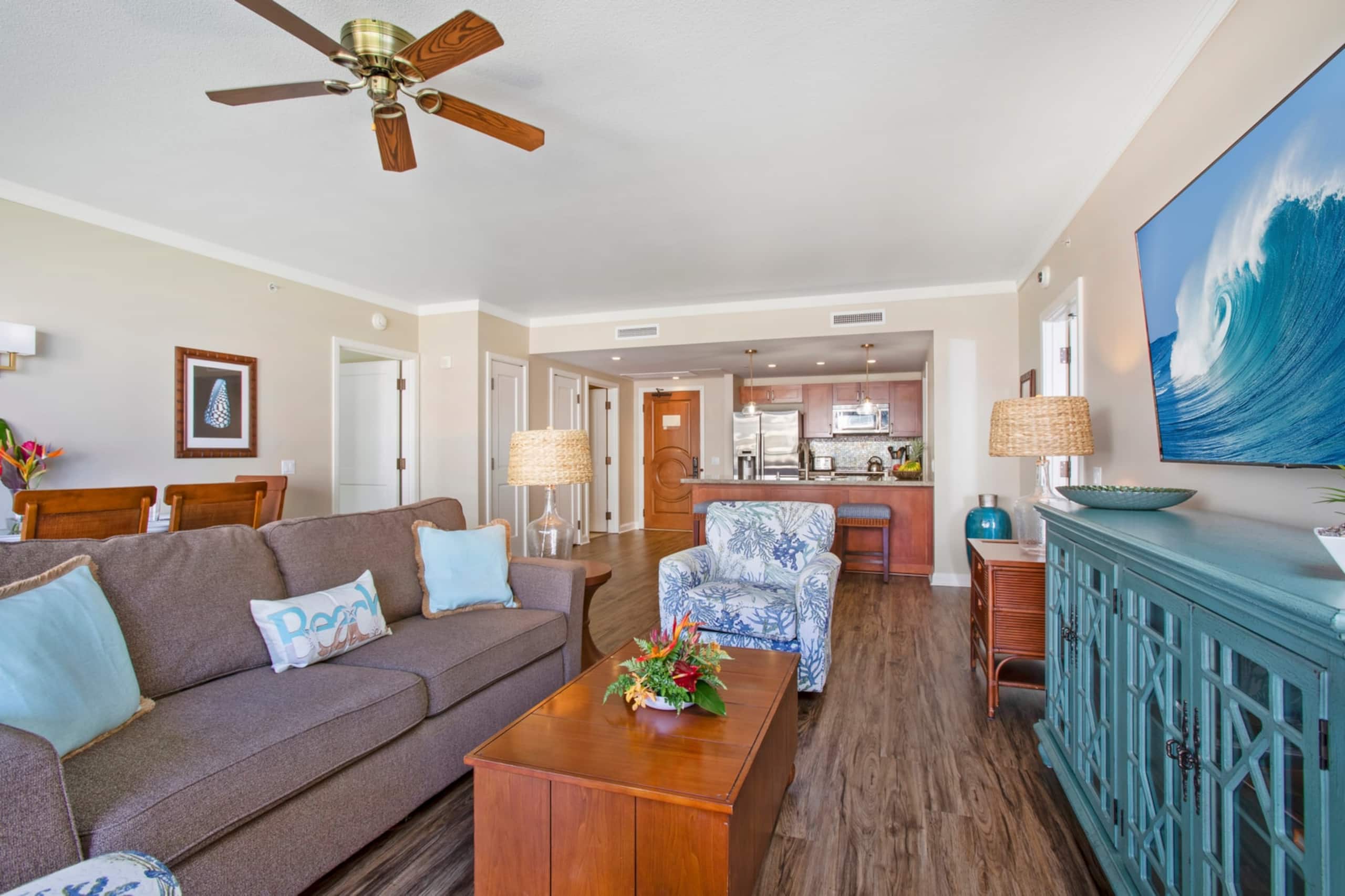 Condo in Lahaina · ★5.0 · 2 bedrooms · 4 beds · 2 baths - Image 3