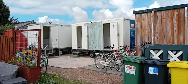 Holland Hut Op Kleine Camping - Lisse