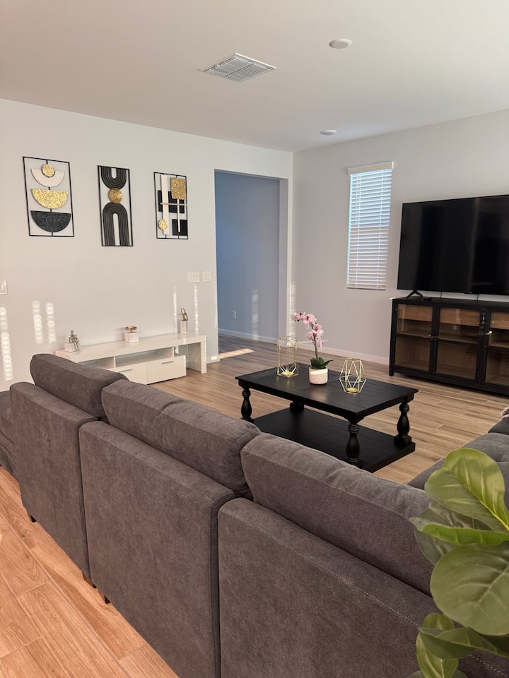 4 Bed 2.5 Ba Gated Community By State Farm Stadium - 글렌데일
