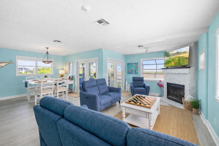 Heated Saltwater Pool• Sunset View• Balcony• Grill - Hernando Beach, FL