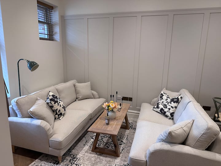 Dog-friendly Bank Conversion: 3 Bed 2 Bathrooms - Middleham