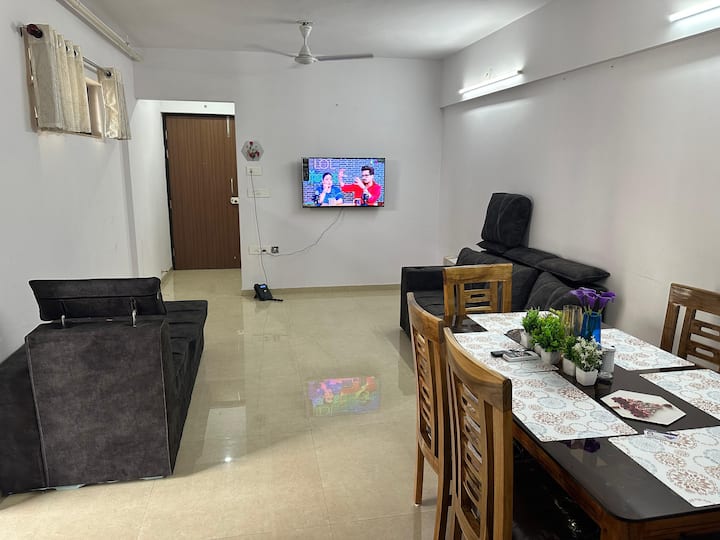 Stylish 2bhk | Palava City-dombivali | Vip Holiday - Ulhasnagar