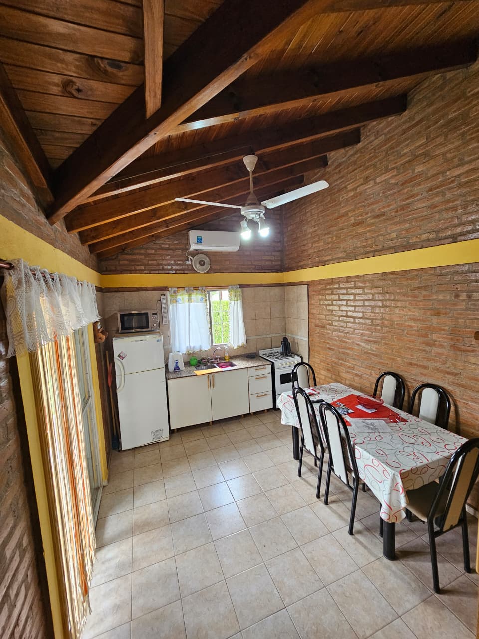 Airbnb con mejor rendimiento: Las Malvinas Cabins with heated pool - Mina Clavero en Mina Clavero