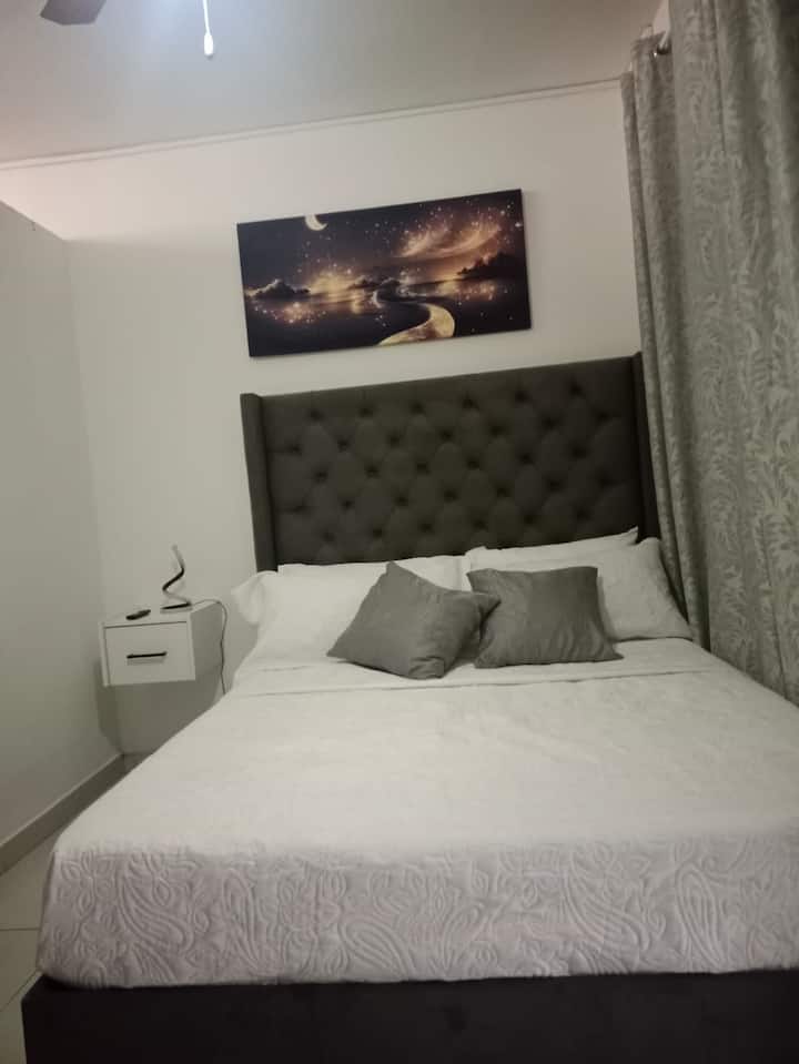 საძინებელი 1