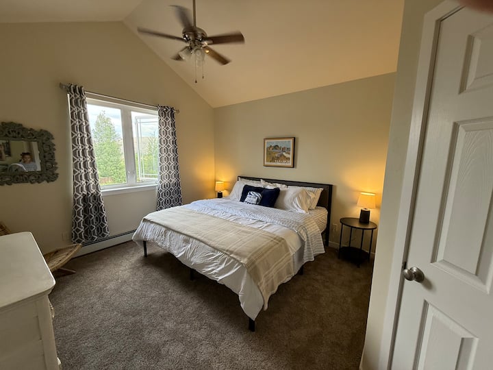 غرفة النوم 2