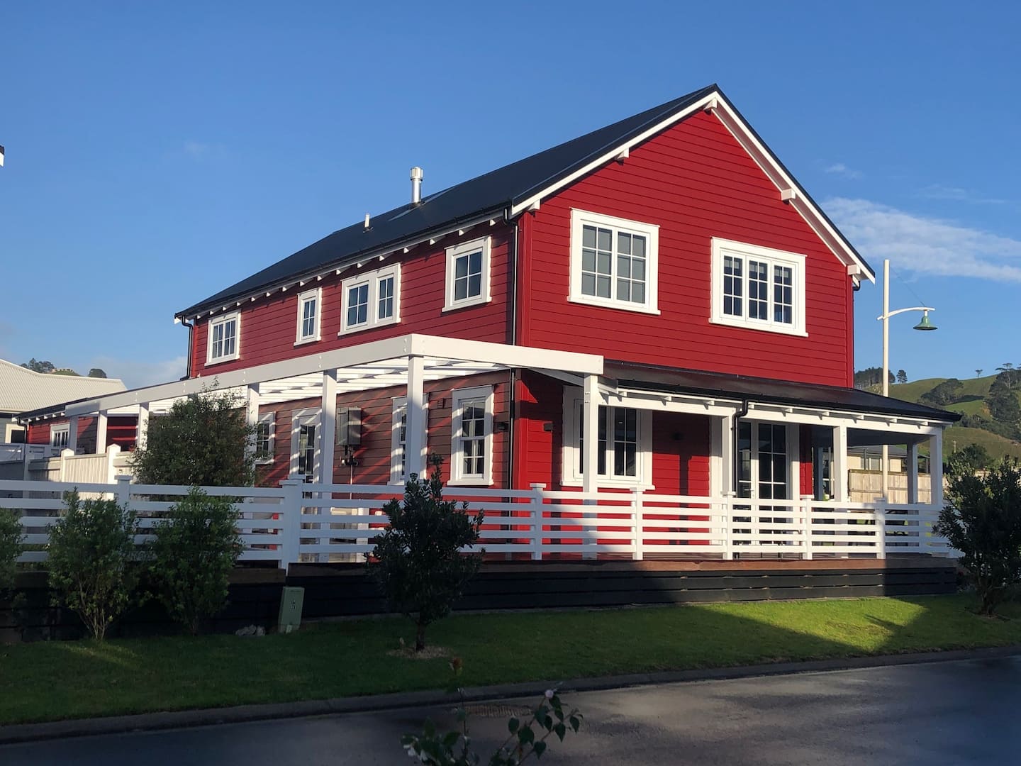 Waihi Beach Luxury Breeze Escape 2