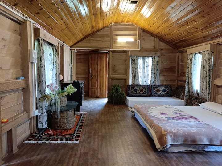 Nyano, The Cosy Cabin - Sikkim