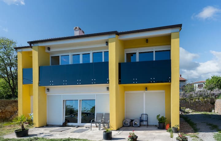 3 Bedroom Nice Apartment In Marinici - Rijeka