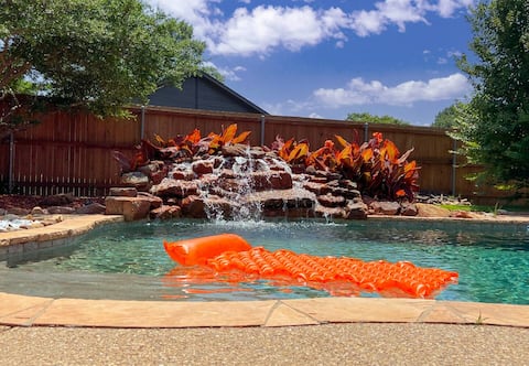 Lake Retreat w/ Pool + Grill