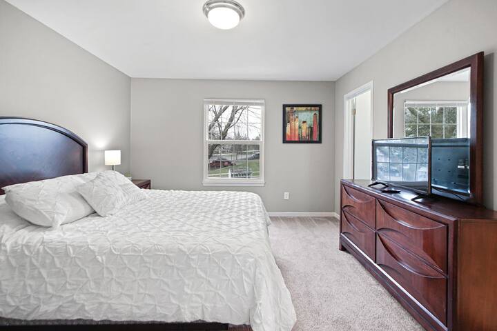 საძინებელი 1