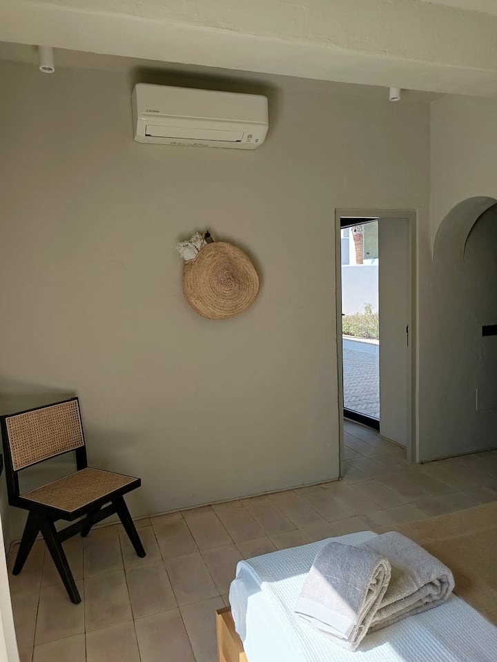 Chumba cha kwanza cha kulala