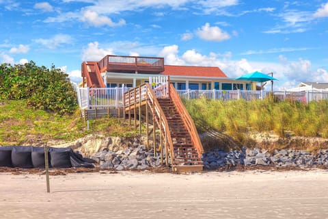 Huge Oceanfront, Pool, Hot Tub, Fire Pit, Games