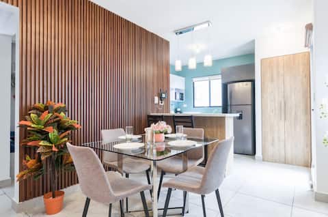 1 King, 3 Twin bed, Pool & 2 parking | 3BR2br 6ppl