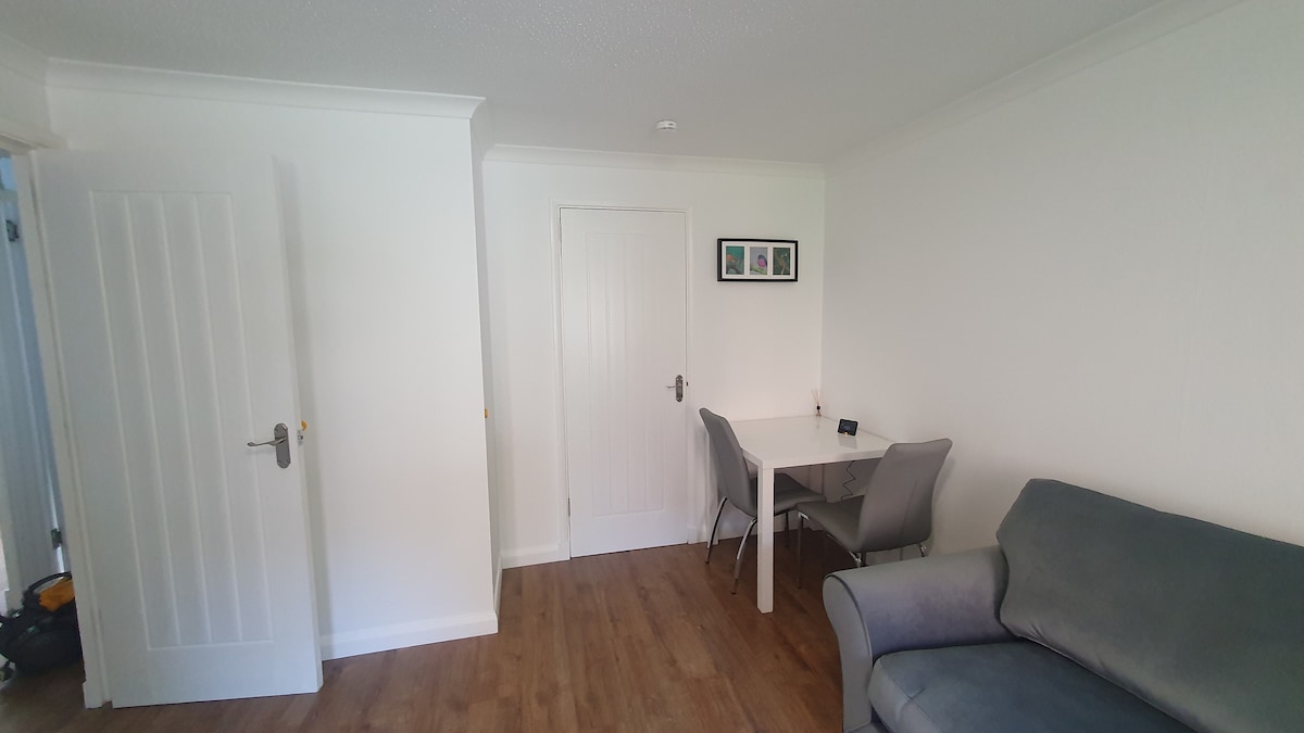 2-Bedroom Apartment · Downtown Dubai · VI 3