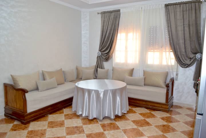 Apartment 5 Min Corniche - Nador