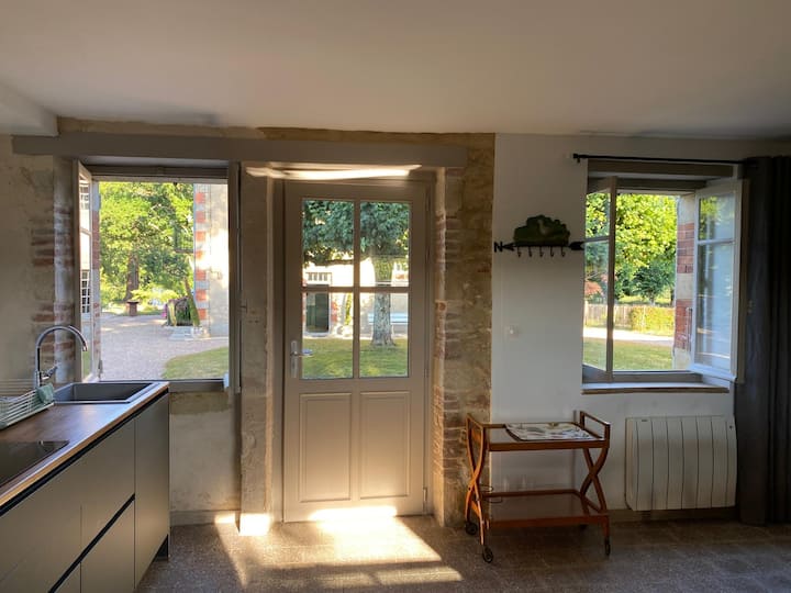 Maison Dans Une Propriété Xixe - Charolles