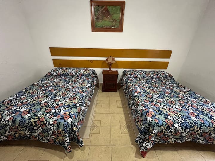 საძინებელი 1