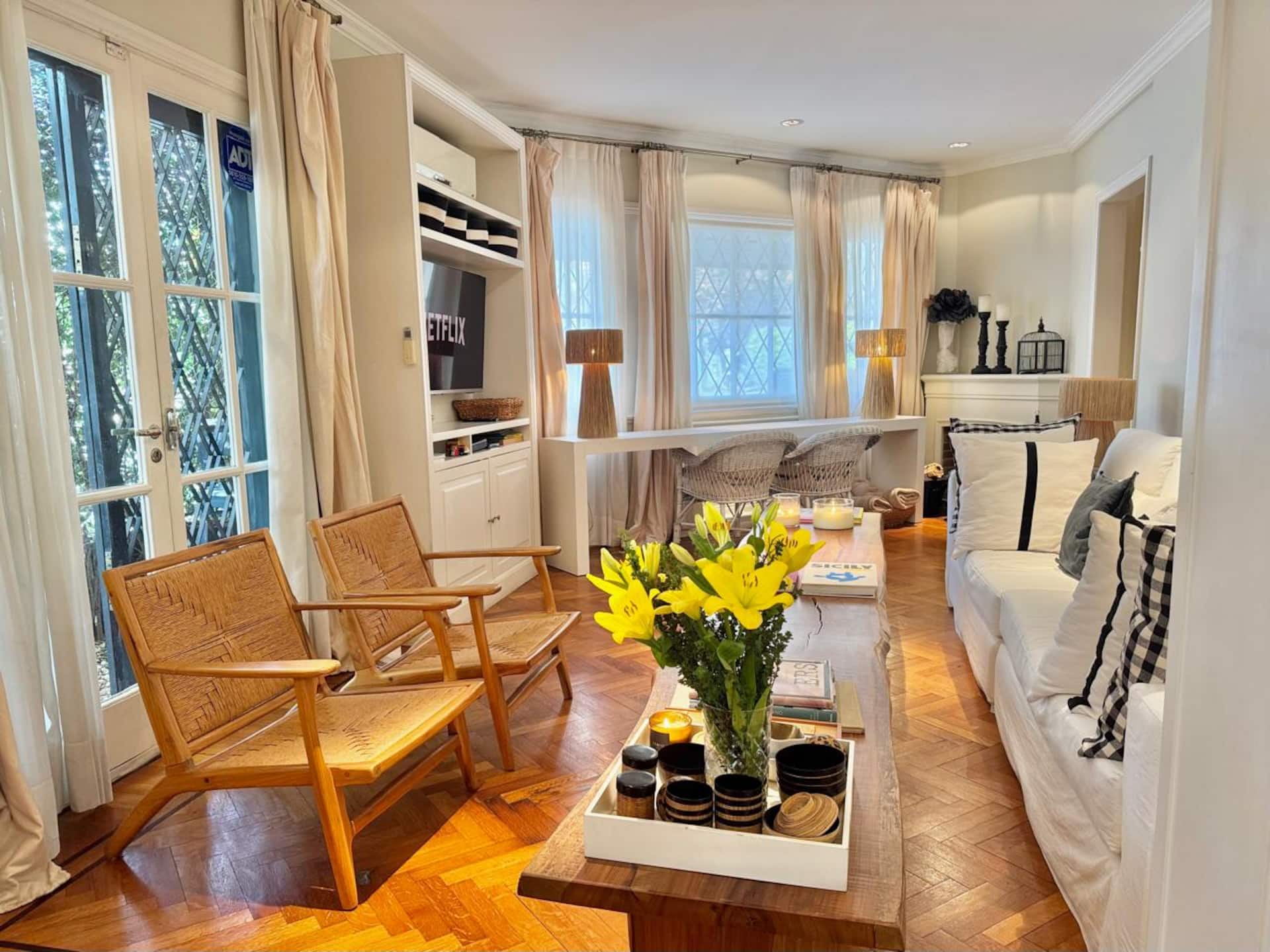 Chic Sucre Home - 3 BR w/Private BT in Belgrano R
