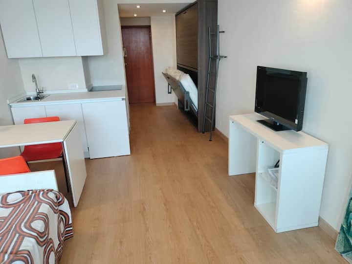 Nido Alpino Di Marcusha Con Terrazzo E Parking - Sestriere