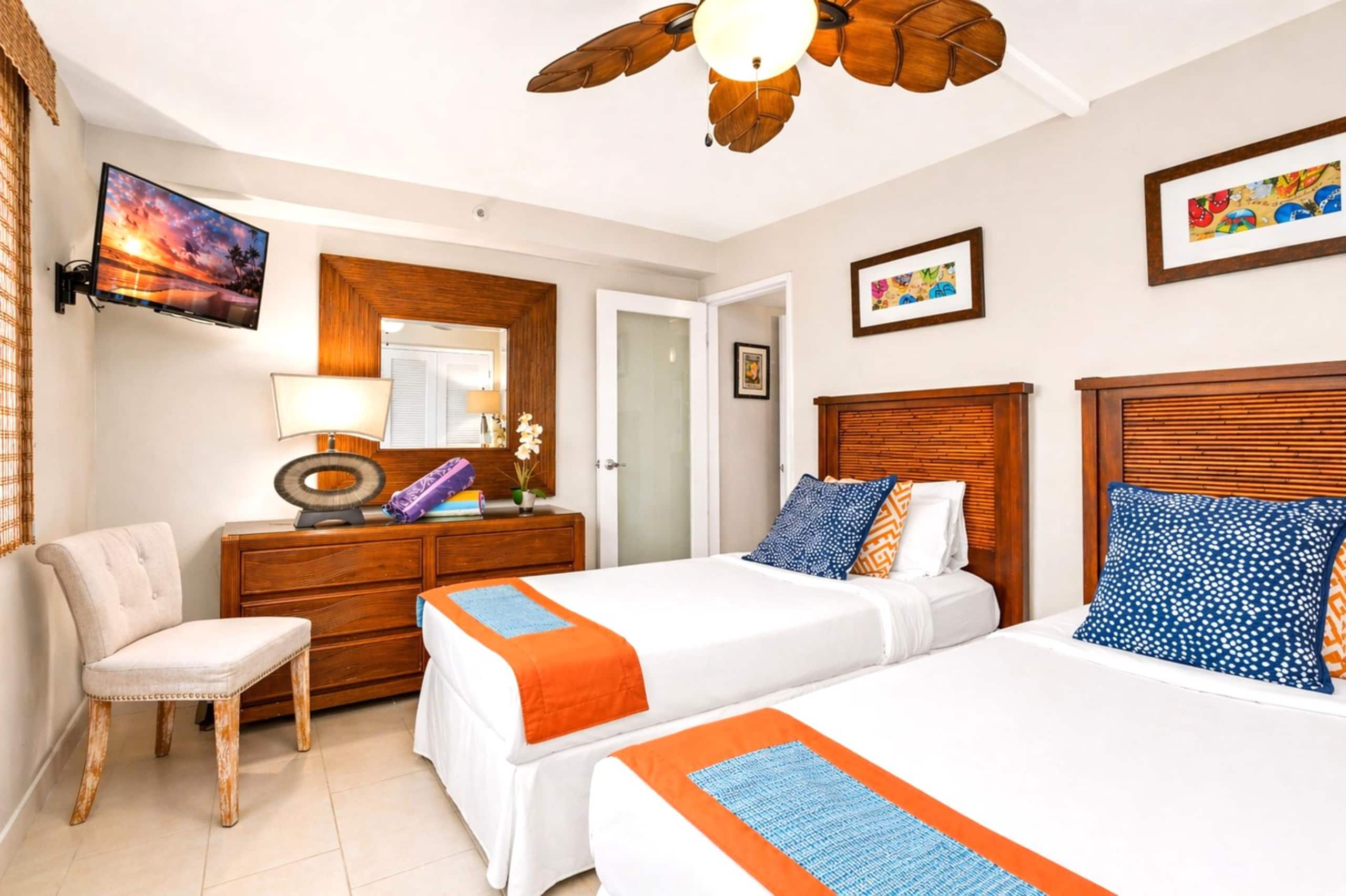Condo in Lahaina · ★4.83 · 2 bedrooms · 4 beds · 2 baths - Image 17