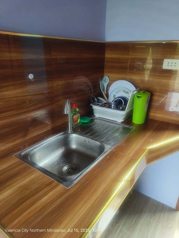 Ks Bukidnon Transient House W/tv Standard/pool - Valencia