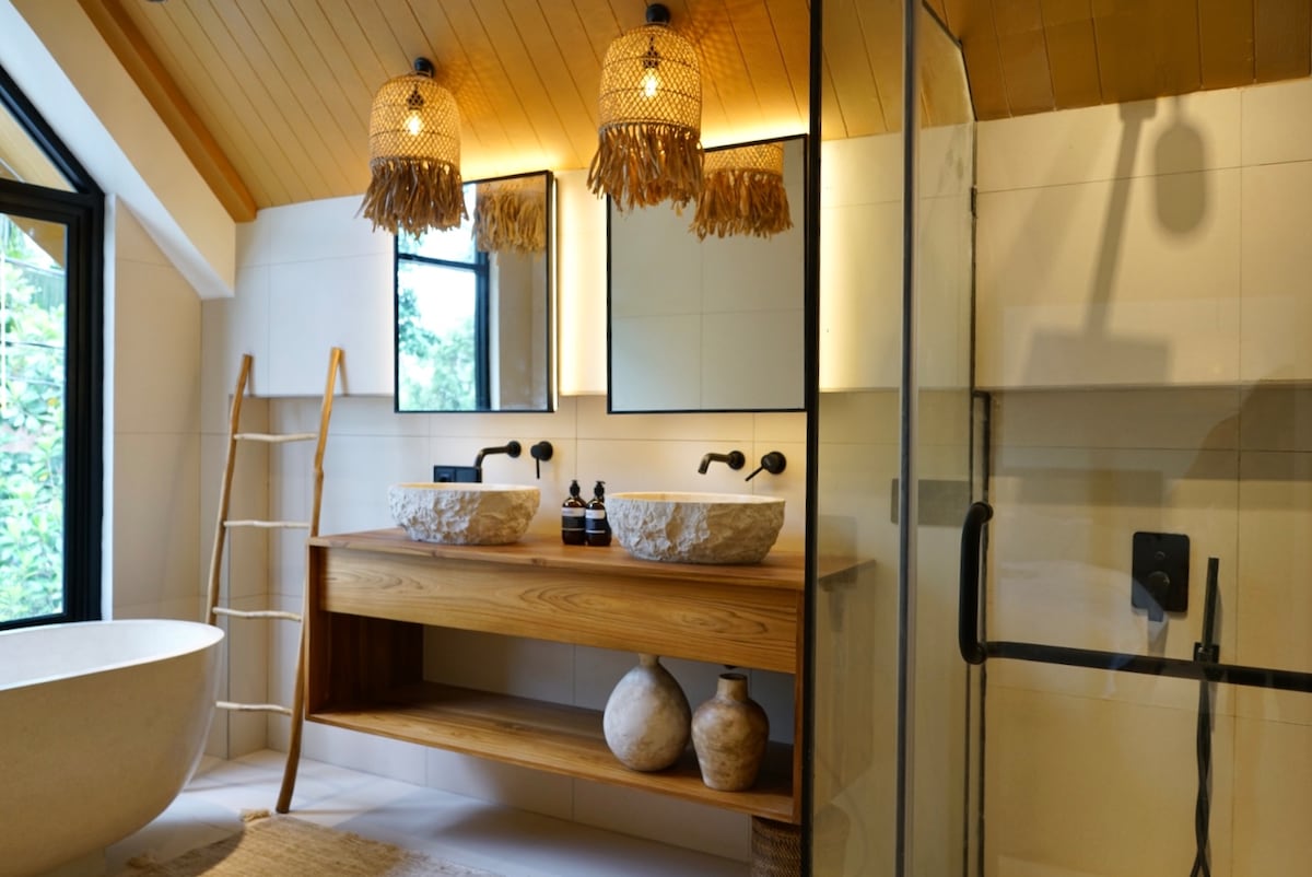 Villa in Tampaksiring · ★4.29 · 2 bedrooms · 2 beds · 3 private baths, comparable Airbnb