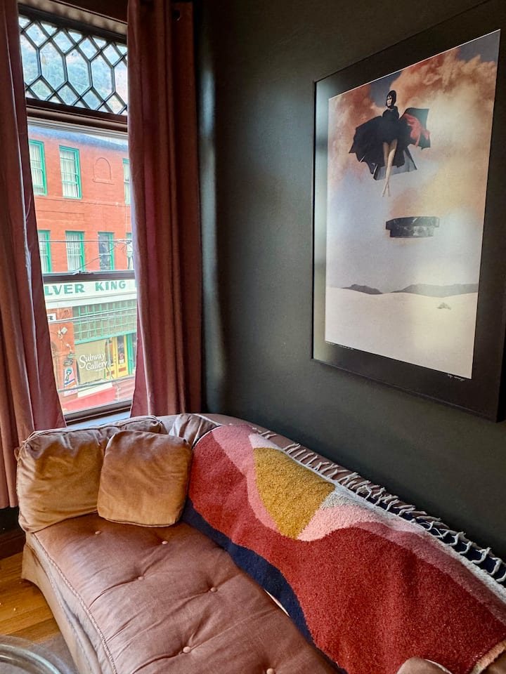 Painted Desert Artist's Suite | Walk To Everything - Bisbee, AZ