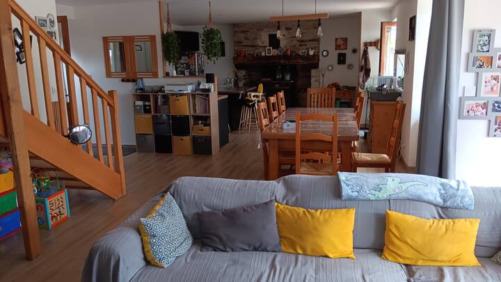 Chambre D'hôtes. - Saint-Yrieix-la-Perche