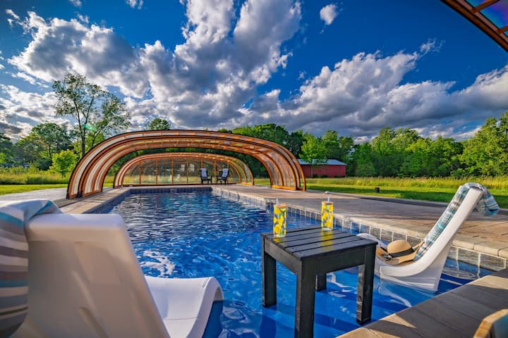 Dome Pool | Pickleball | Sauna | Arcade | Slps 33!