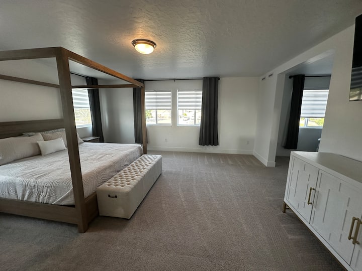 Schlafzimmer 1