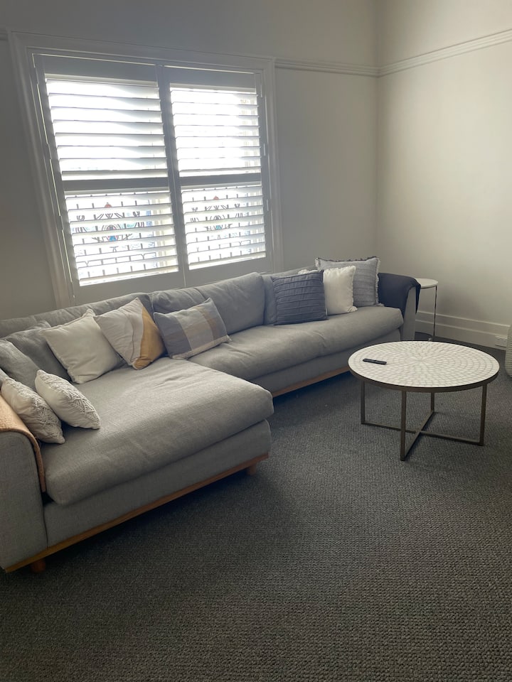 The Bank Apartment Downstairs - Terang