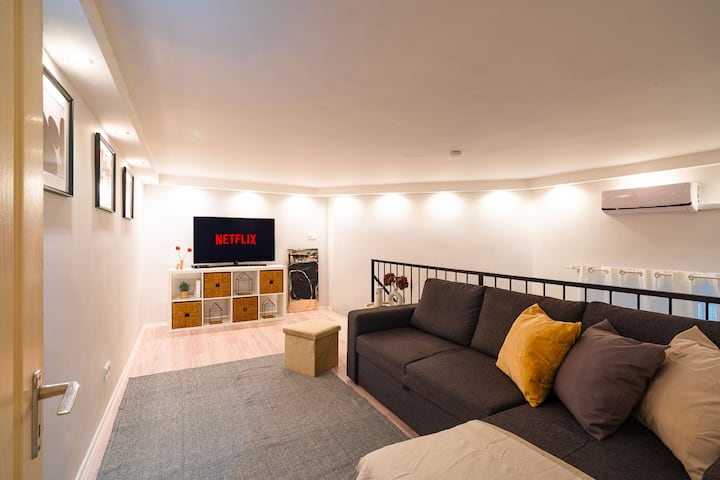 Budapest Downtown Gem-flat Next To Andrassy Street - Budapest