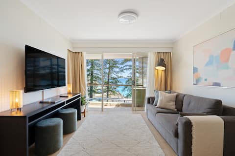 Successful Airbnb property: Manly Wharf Waterfront 1BR | Harbour Views & Gym in Manly