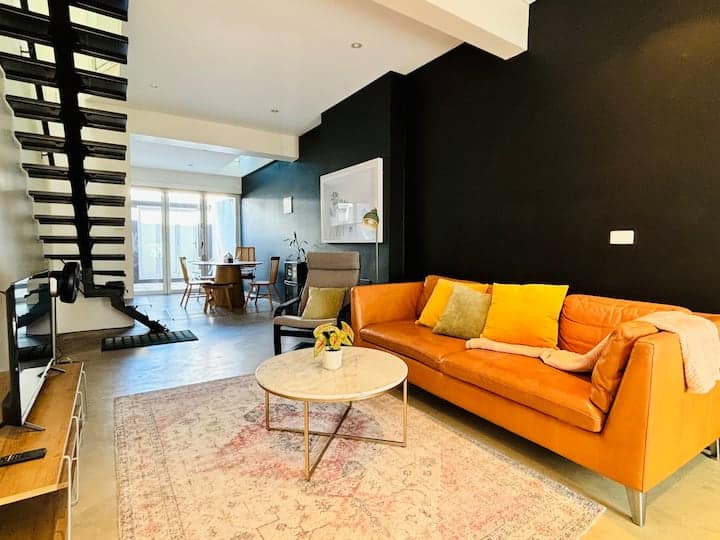 Unique 3-bed, 1.5-bath Terrace In Paddington - Sidney, Avustralya