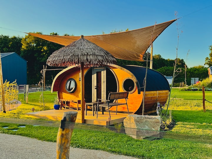 Hobit Rv For Rent Fairytale Hobbit cottage - Tiny houses for Rent in Ledeacker, Noord ...