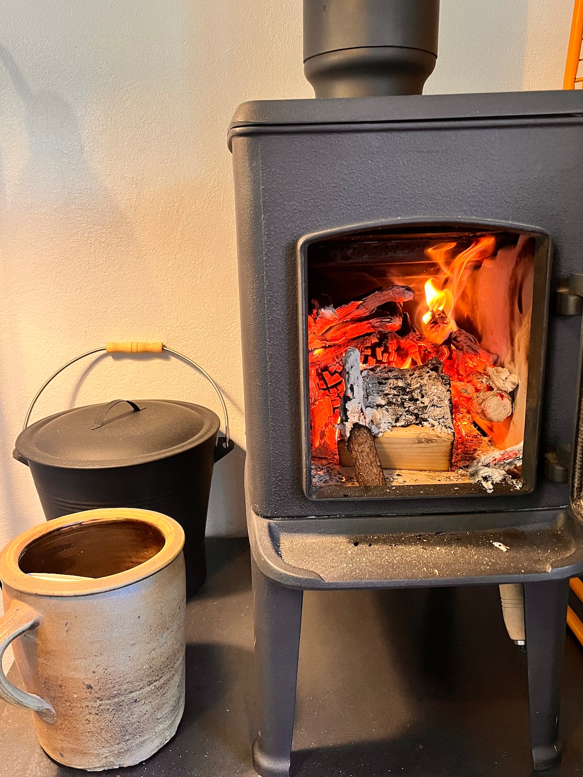 Top Airbnb: Cabin 66: Retreat, Relax, Repeat in Berlin