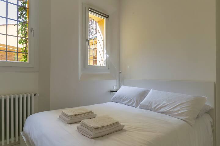 [Bologna Centro] – 8PeopleApt Near Piazza Maggiore gallery image 3