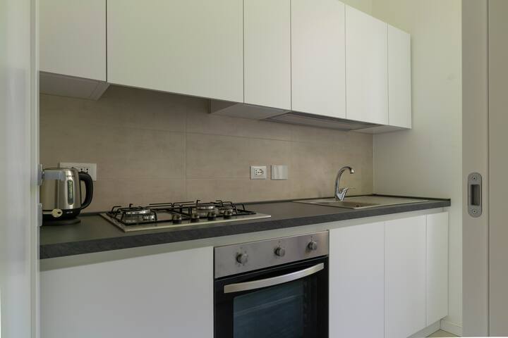 [Bologna Centro] – 8PeopleApt Near Piazza Maggiore gallery image 4