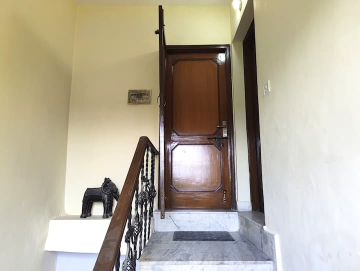 Centrally Located Private 2bhk Spacious Apartment - Delhi, Hindistan