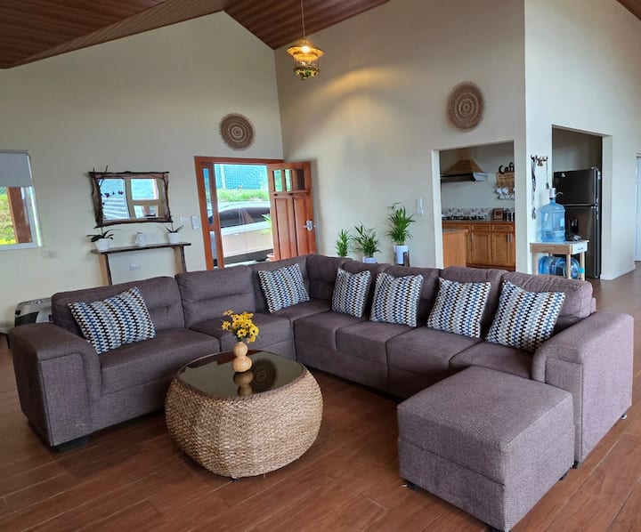 Quinta El Mirador - El Salvador