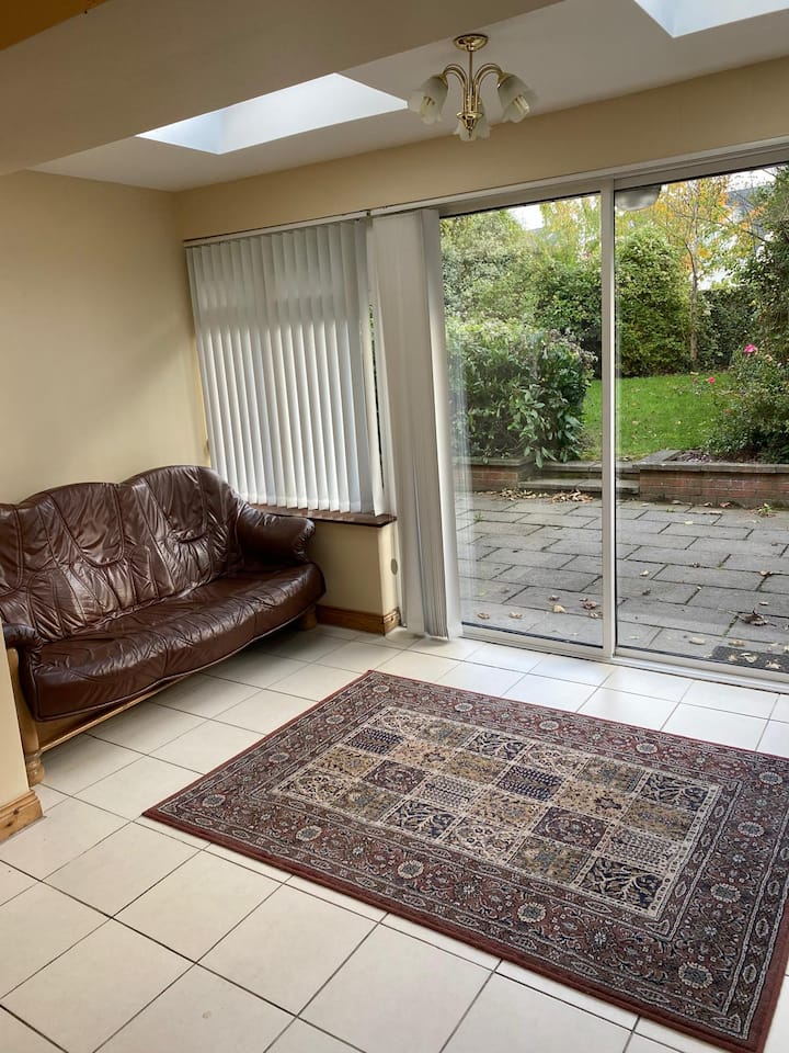 Limerick | Spacious 4 Bed Home | Prime Location - Limerick